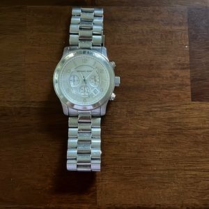 Michael Kors Oversized Runway Chronograph